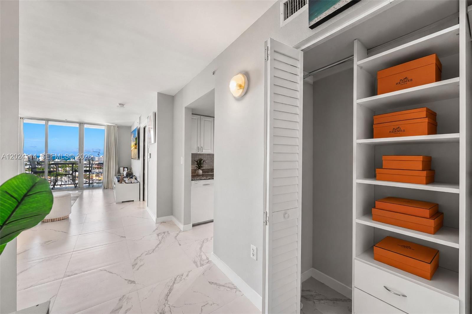 90 Alton Rd #1405, Miami Beach FL 33139