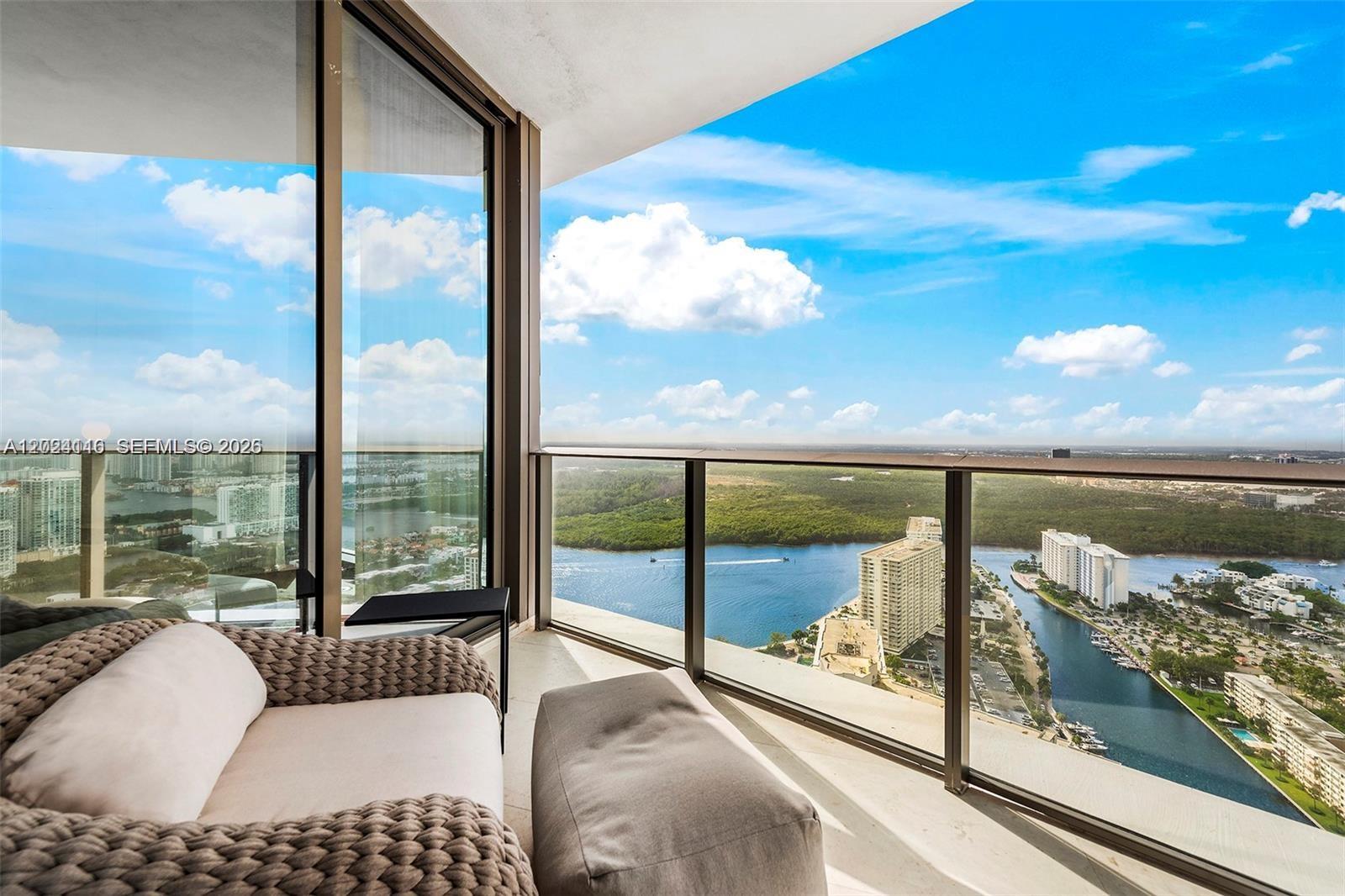 15701 Collins Ave #4105, Sunny Isles Beach FL 33160