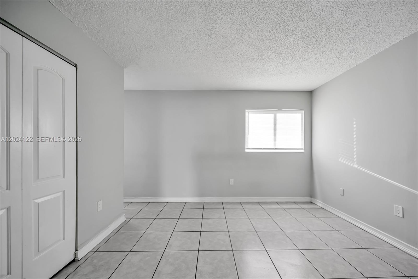 2011 Bay Dr #12, Miami Beach FL 33141