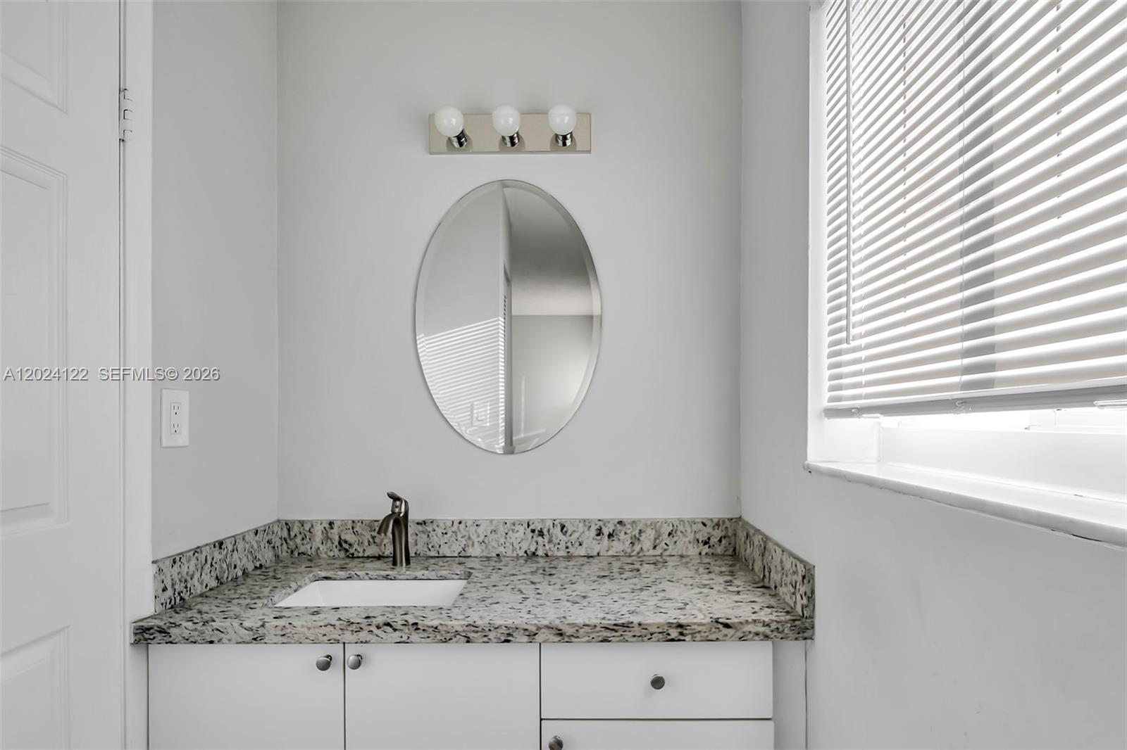2011 Bay Dr #12, Miami Beach FL 33141