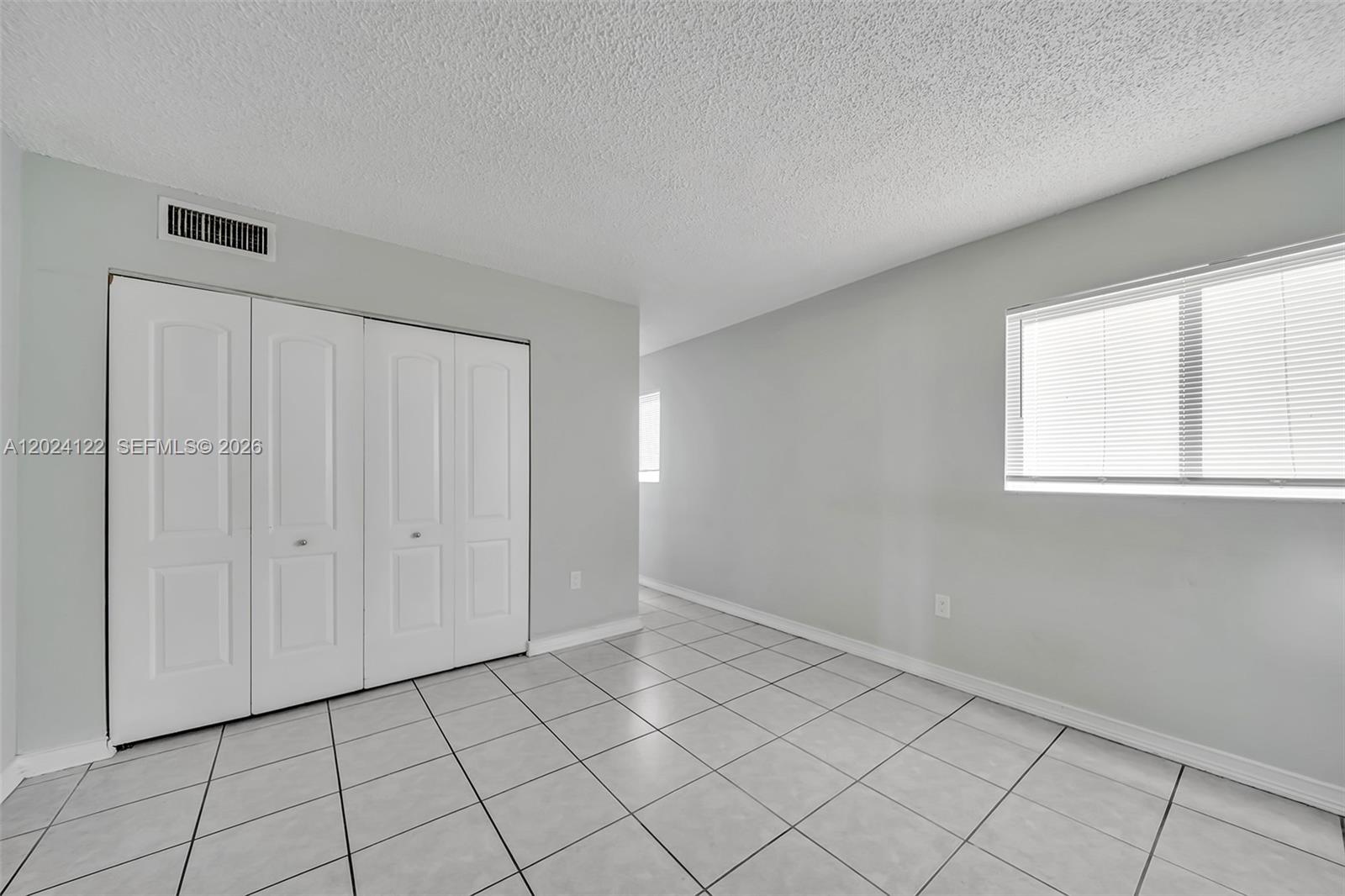 2011 Bay Dr #12, Miami Beach FL 33141