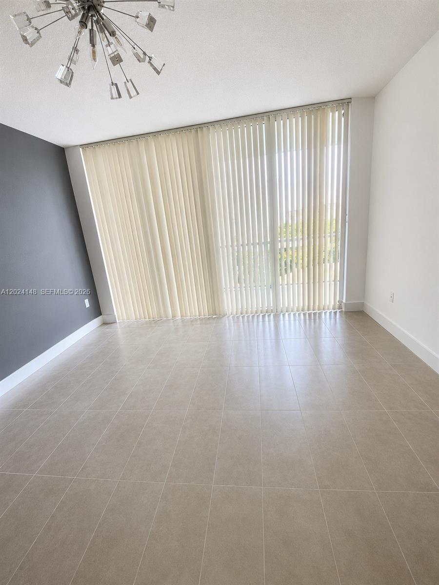 79 SW 12th St #1405-S, Miami FL 33130