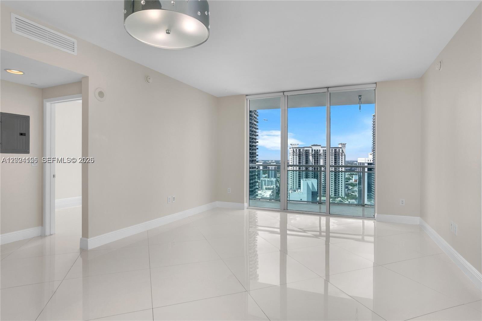 951 Brickell Ave #3107, Miami FL 33131