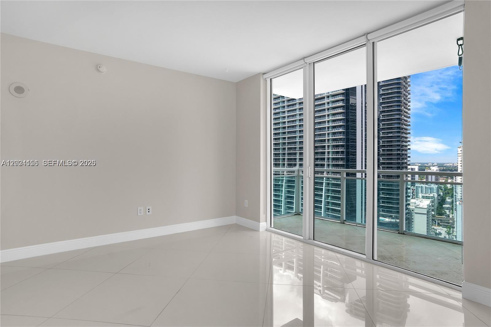 951 Brickell Ave #3107, Miami FL 33131