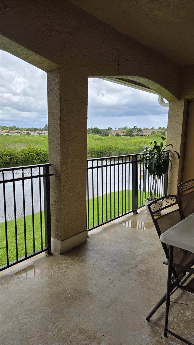 230 SW 117th Ter #11202, Pembroke Pines FL 33025