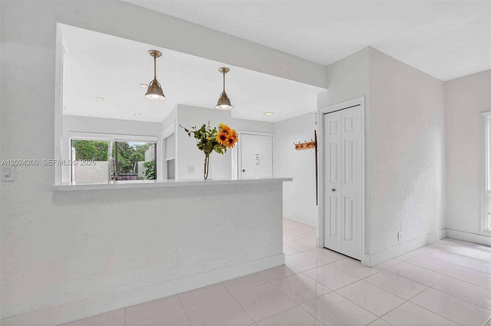 7906 Granada Pl #1201, Boca Raton FL 33433