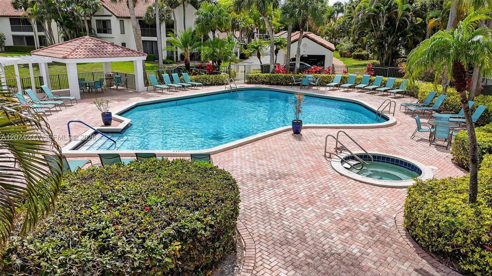 7906 Granada Pl #1201, Boca Raton FL 33433