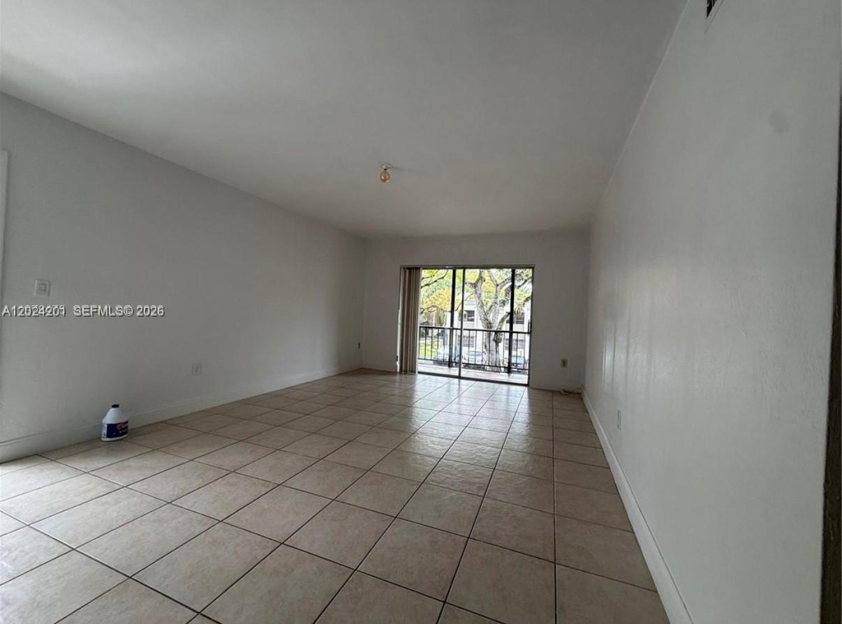 Miami FL 33156 - A12024201