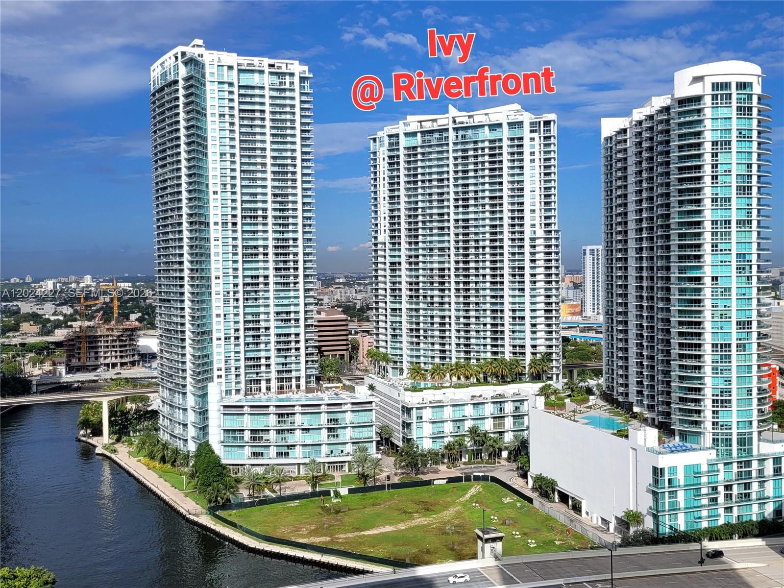 90 SW 3rd St #2208, Miami FL 33130