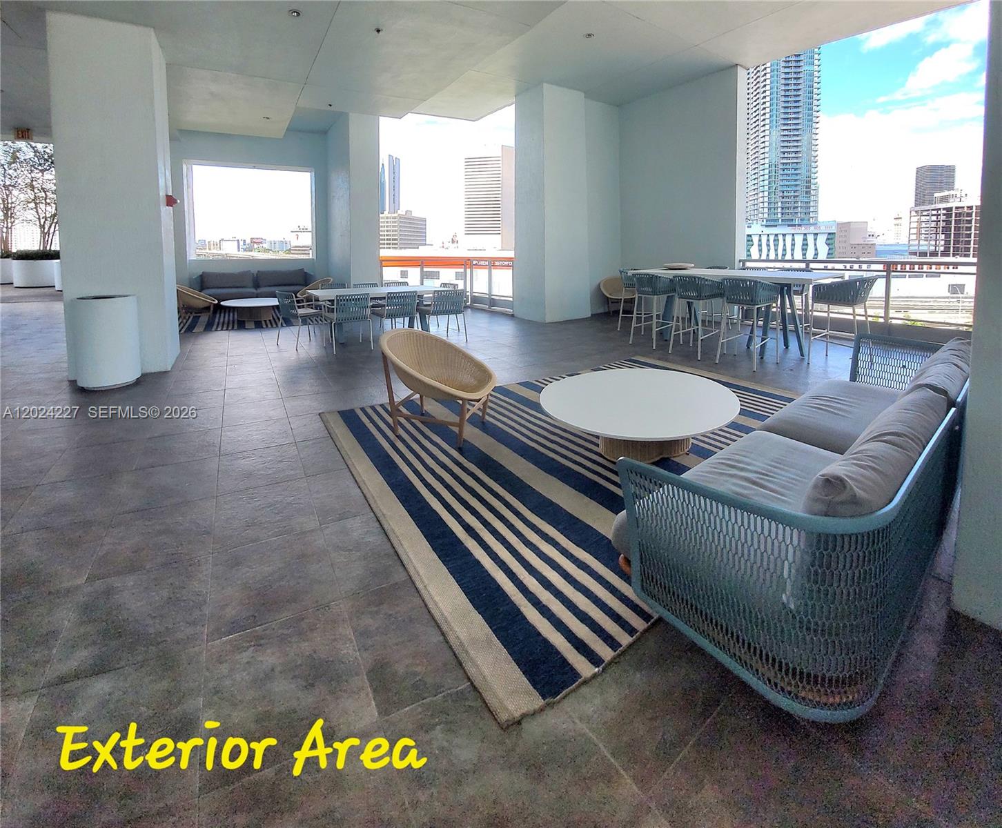 90 SW 3rd St #2208, Miami FL 33130