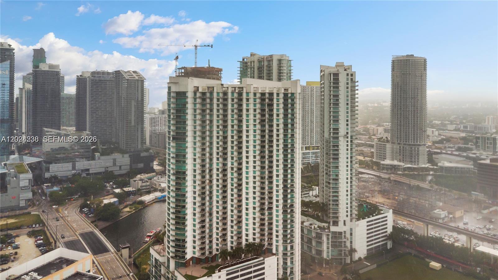 350 S Miami Ave #3413, Miami FL 33130