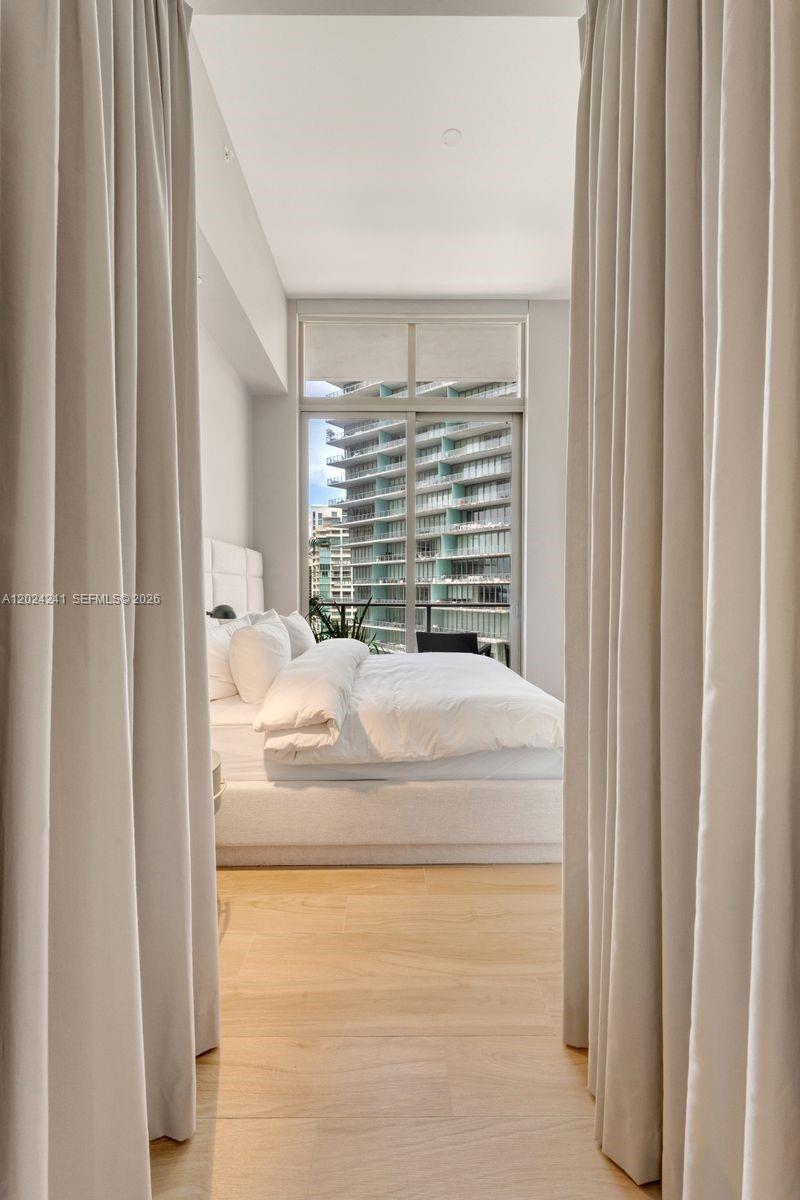 2655 S Bayshore Dr #807, Miami FL 33133