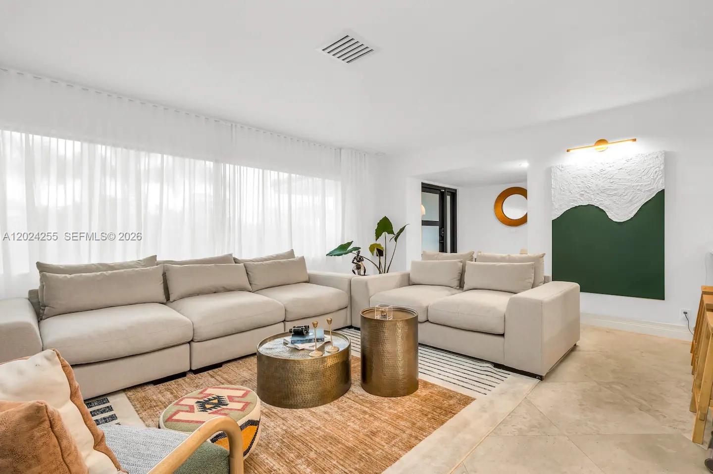 5250 NE 15th Ave, Fort Lauderdale FL 33334