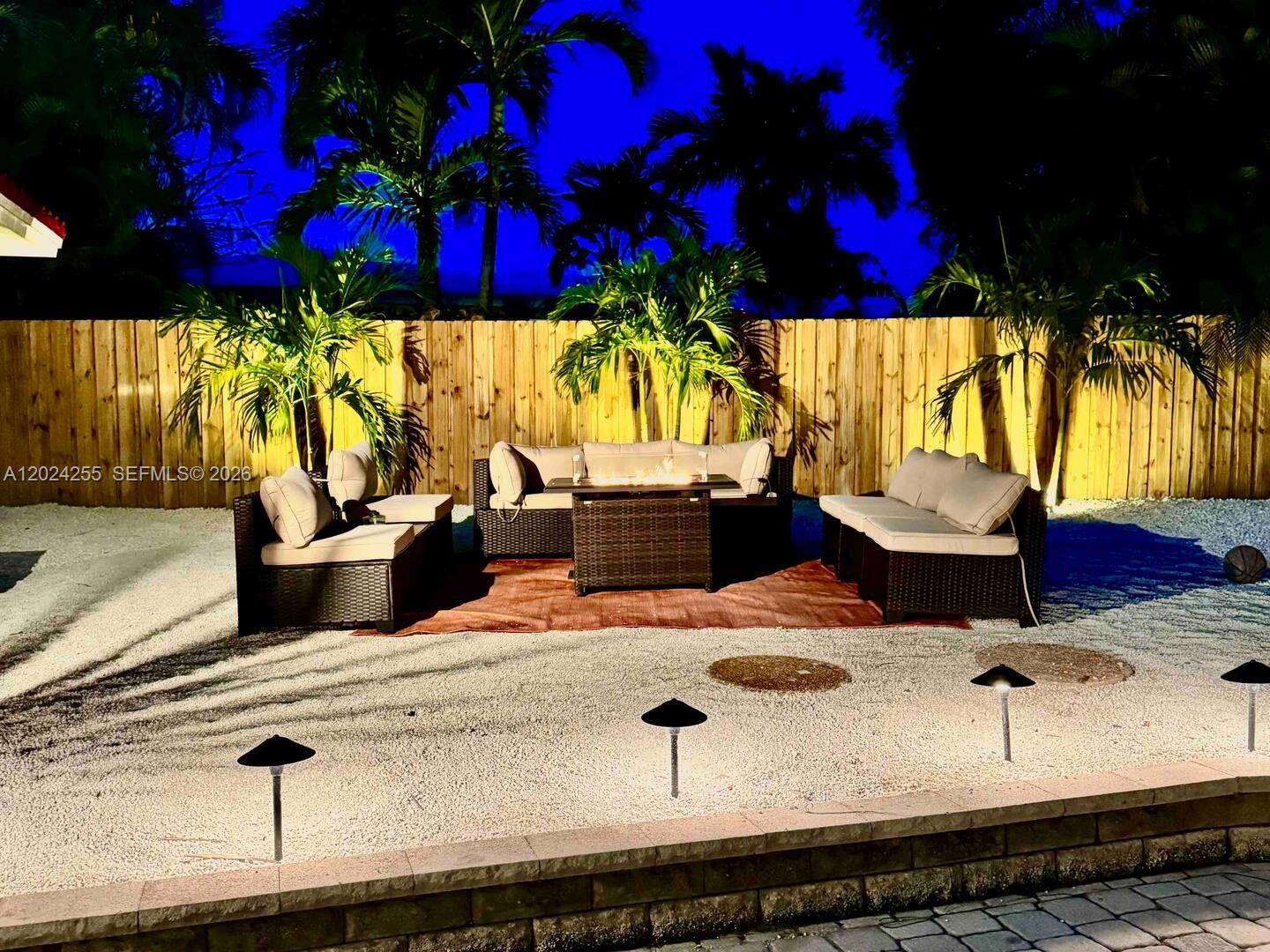 5250 NE 15th Ave, Fort Lauderdale FL 33334