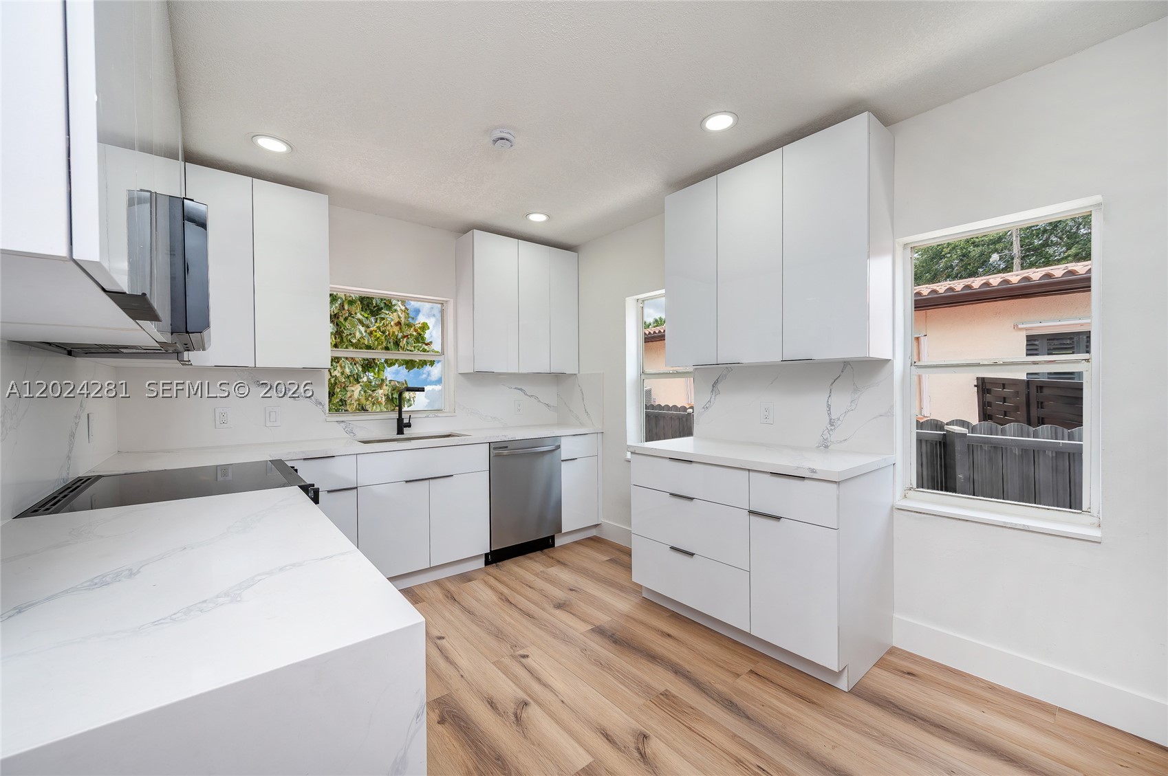 264 Navajo St, Miami Springs FL 33166