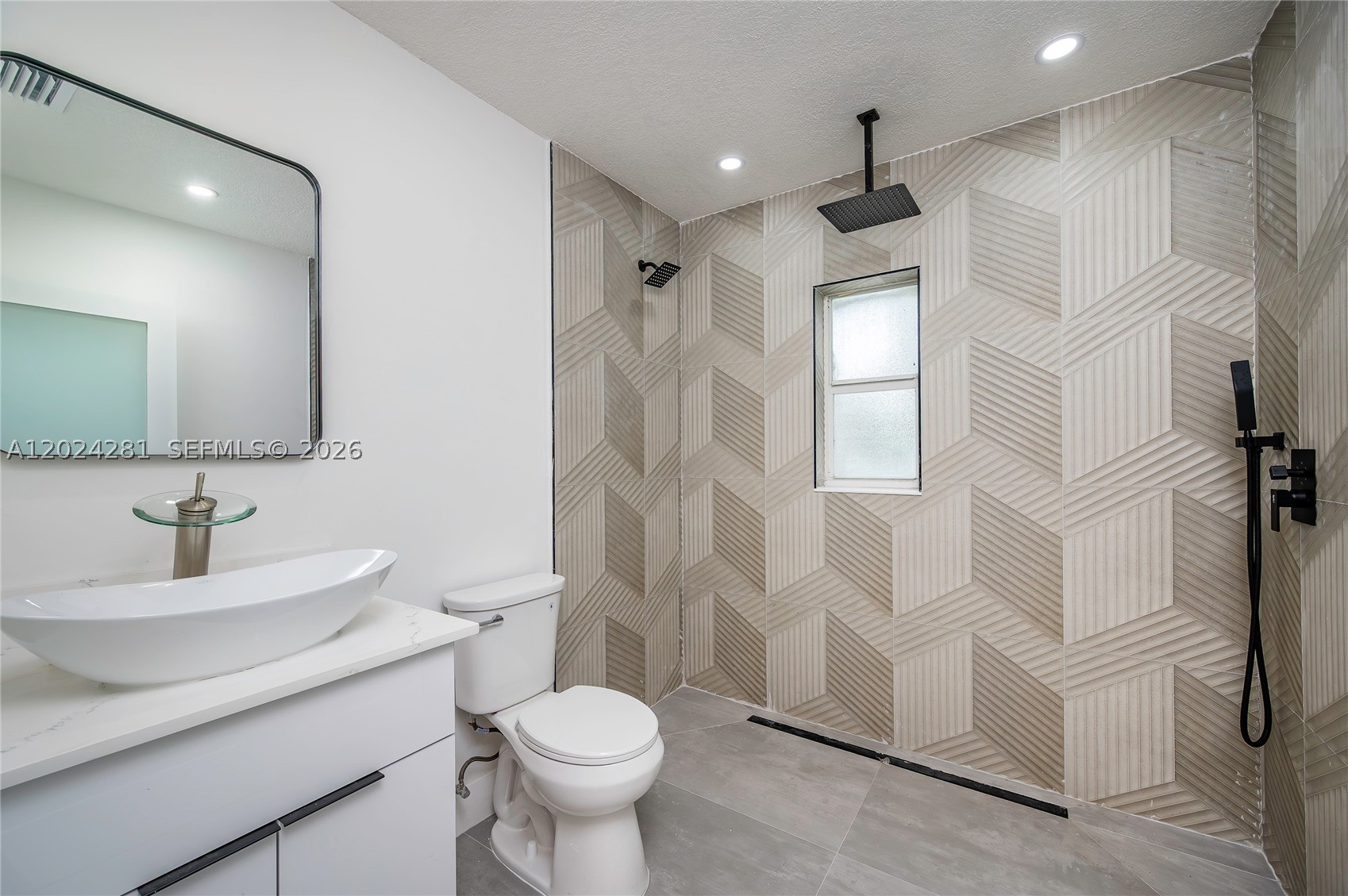 264 Navajo St, Miami Springs FL 33166
