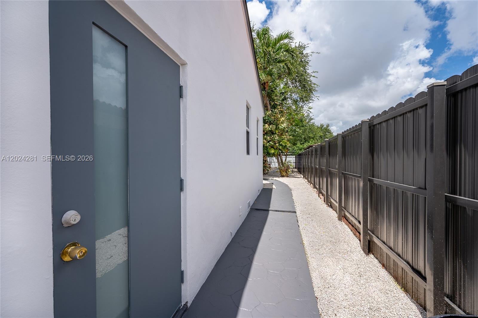 264 Navajo St, Miami Springs FL 33166
