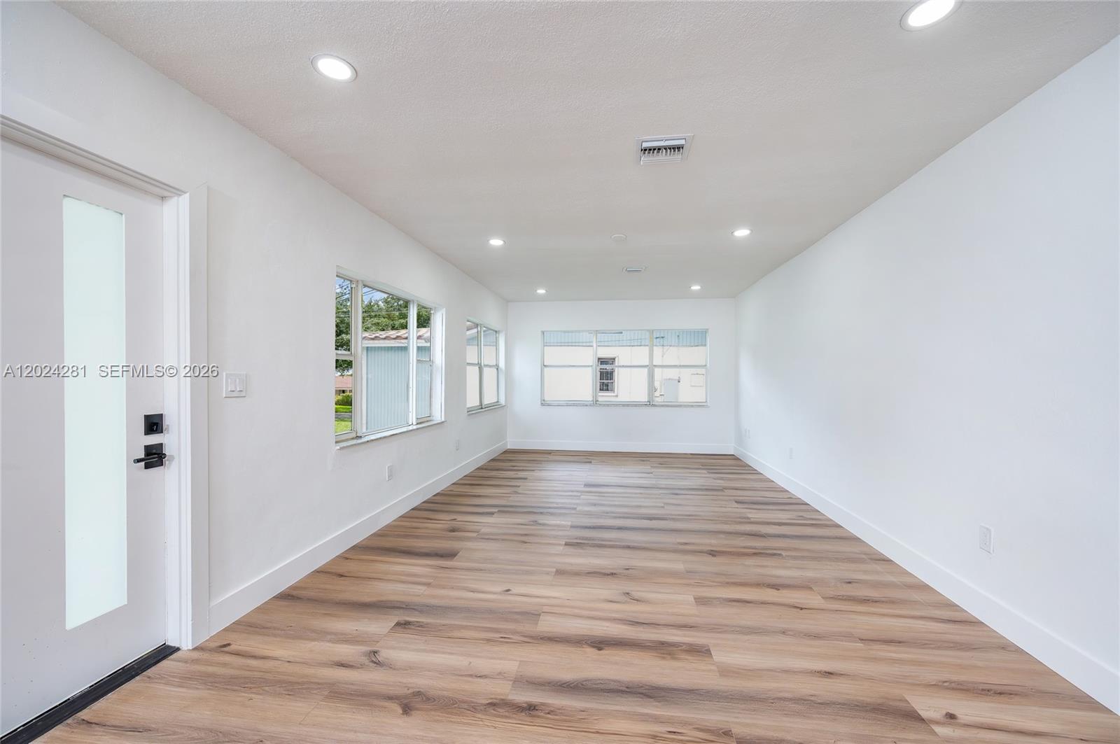 264 Navajo St, Miami Springs FL 33166