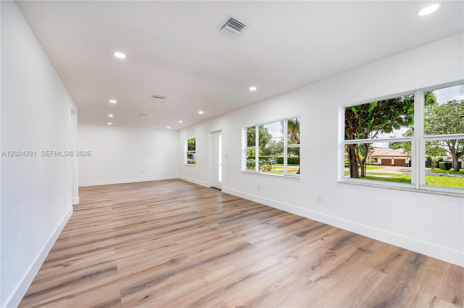 264 Navajo St, Miami Springs FL 33166