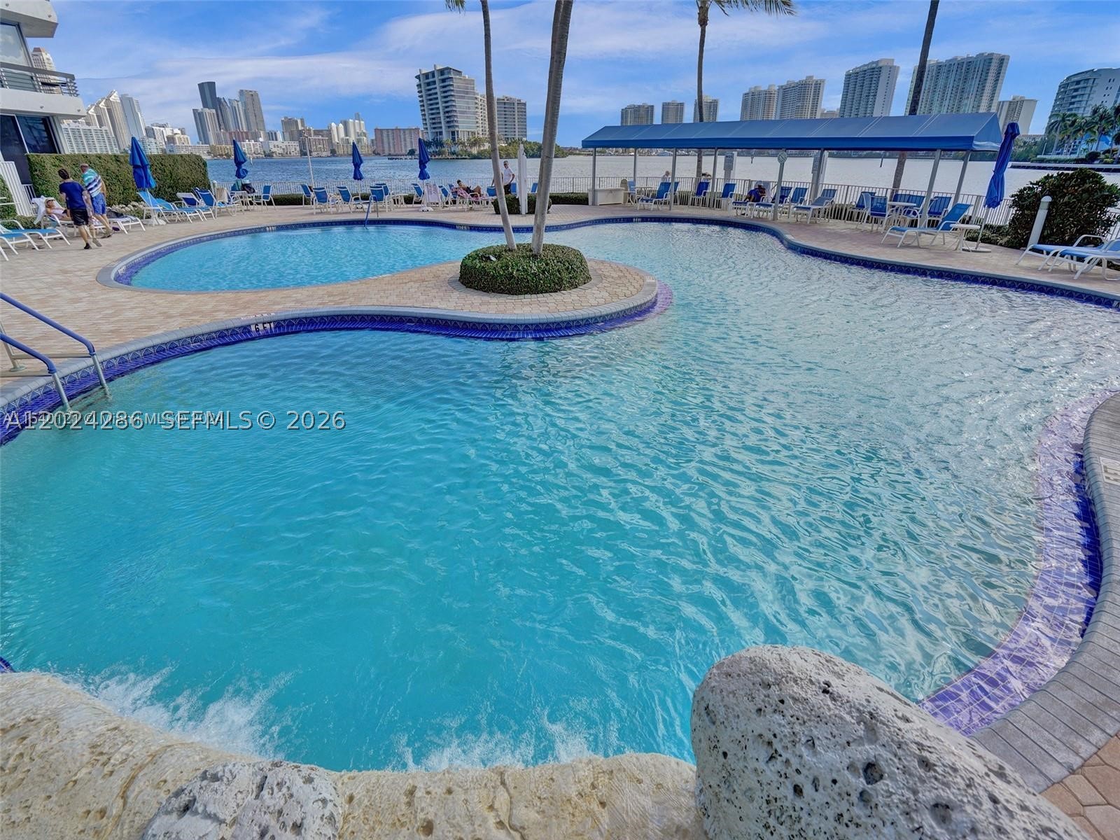 3530 Mystic Pointe Dr #1907, Aventura FL 33180