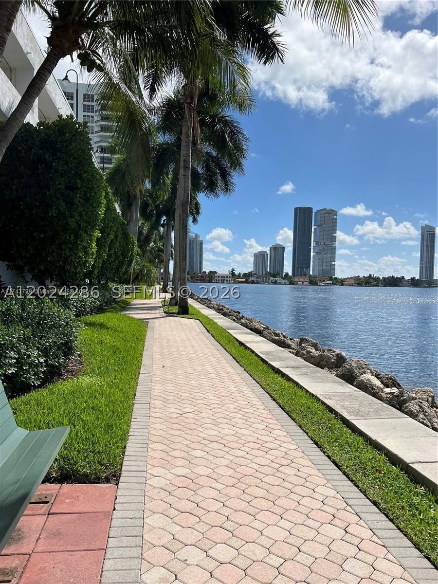 3530 Mystic Pointe Dr #1907, Aventura FL 33180