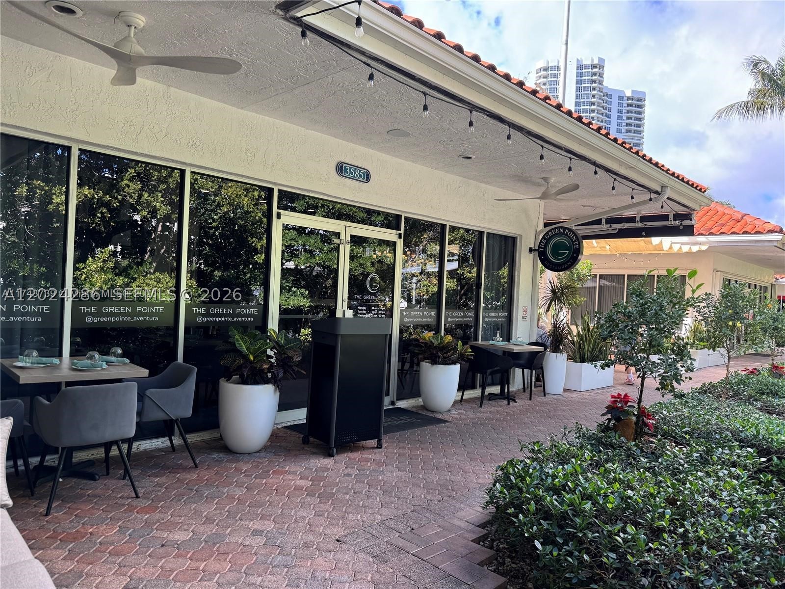 3530 Mystic Pointe Dr #1907, Aventura FL 33180