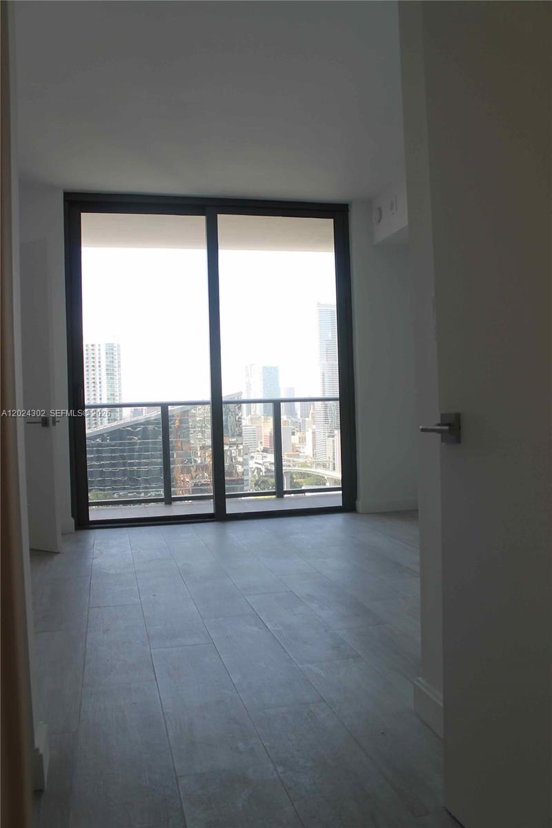 45 SW 9th St #2109, Miami FL 33130