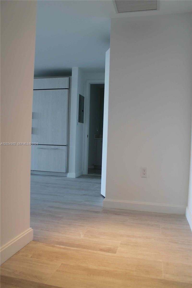 45 SW 9th St #2109, Miami FL 33130