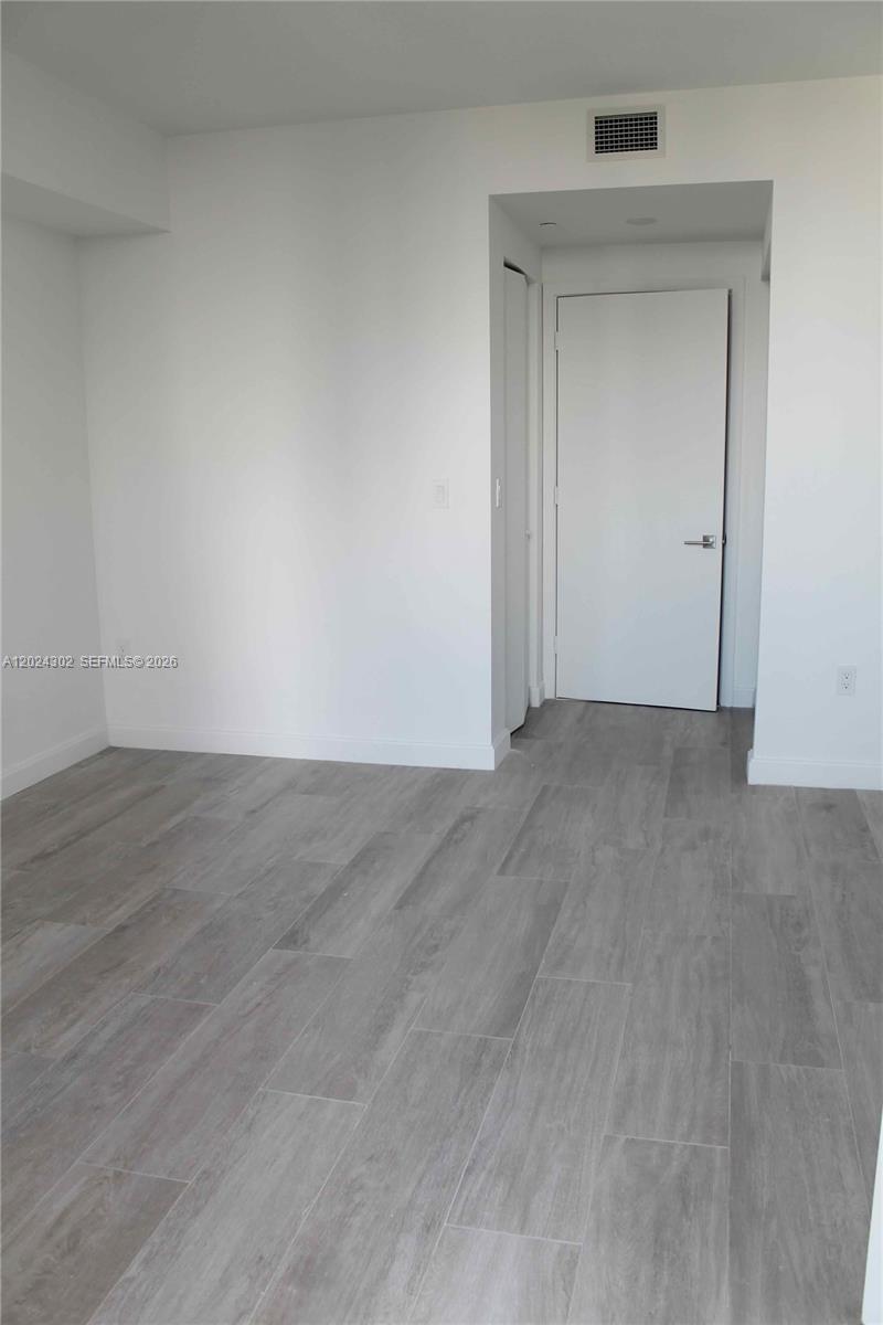 45 SW 9th St #2109, Miami FL 33130