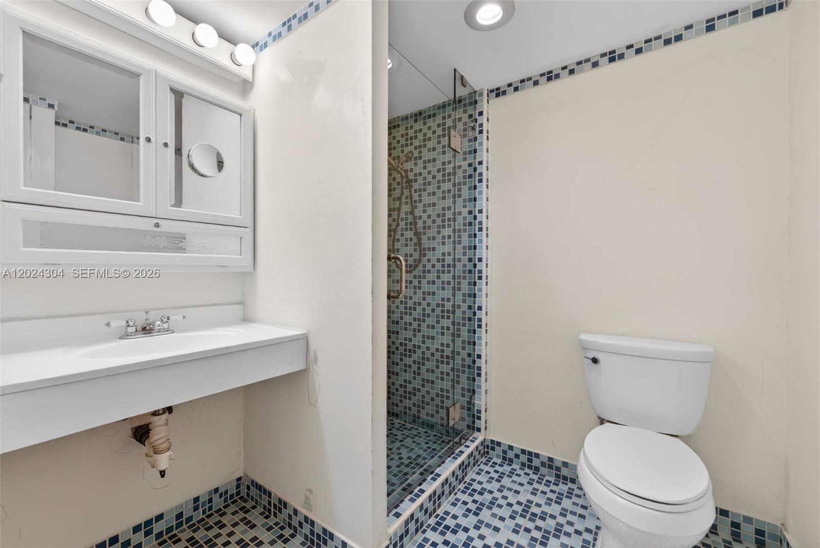 900 Bay Dr #606, Miami Beach FL 33141