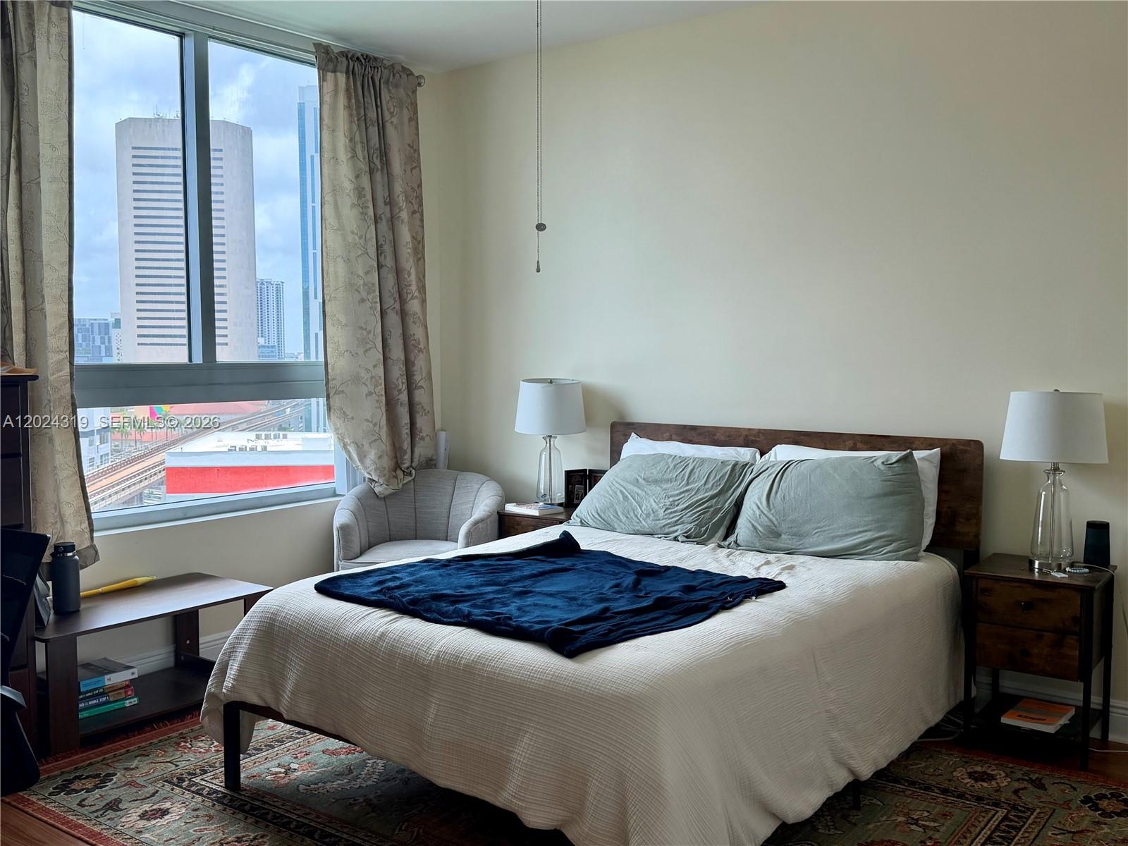 90 SW 3rd St #1409, Miami FL 33130
