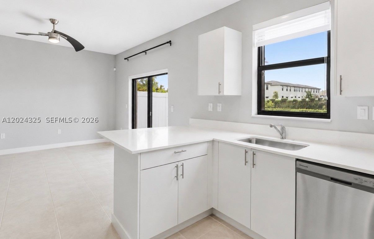 20478 NW 4th Ct #20478, Miami Gardens FL 33169