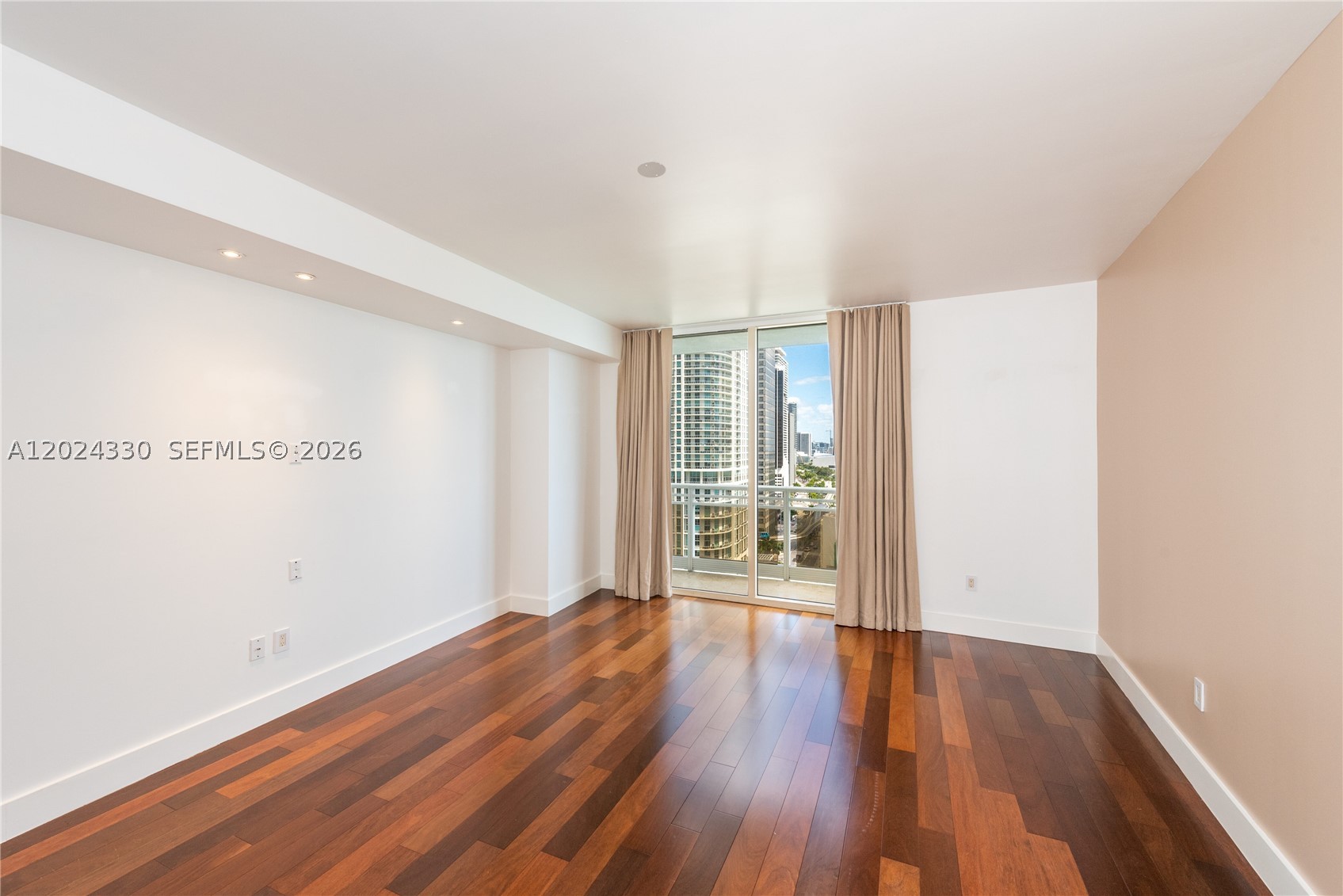 901 Brickell Key Blvd #2006, Miami FL 33131