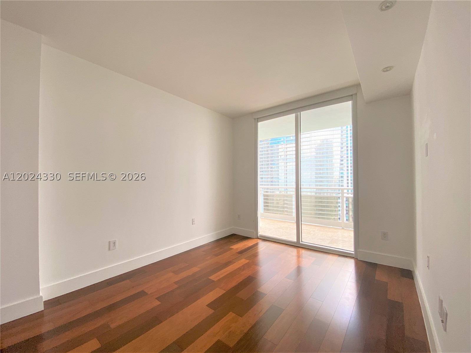 901 Brickell Key Blvd #2006, Miami FL 33131