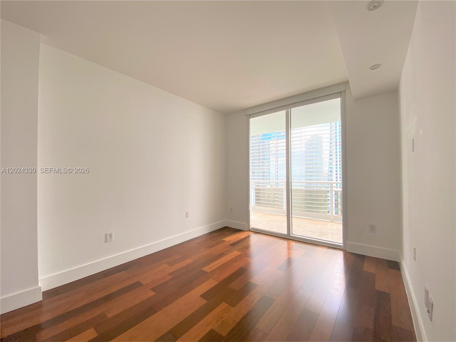 901 Brickell Key Blvd #2006, Miami FL 33131