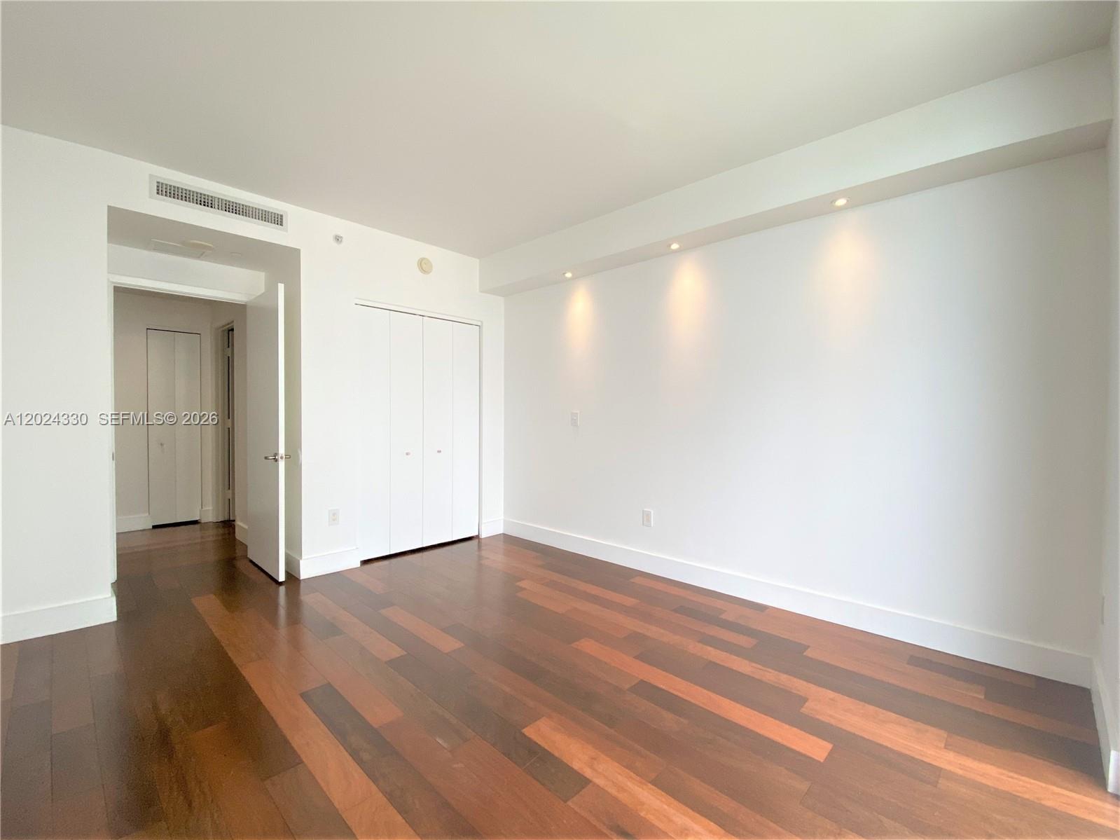 901 Brickell Key Blvd #2006, Miami FL 33131