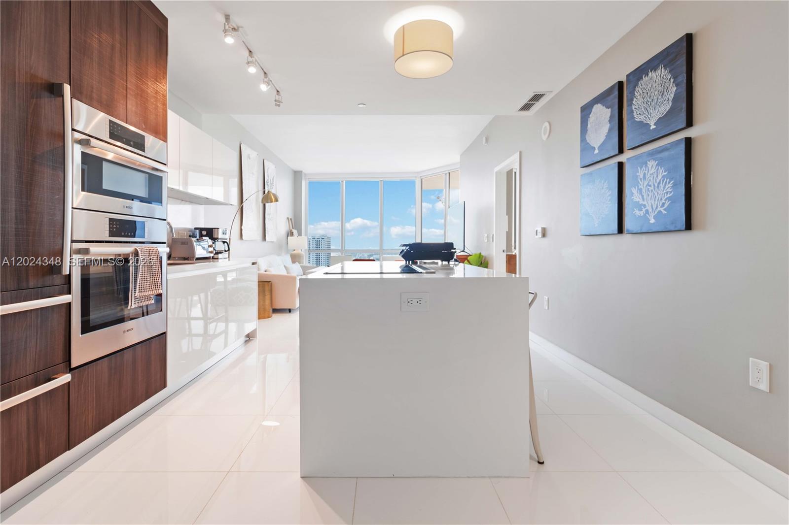 851 NE 1st Ave #3006, Miami FL 33132