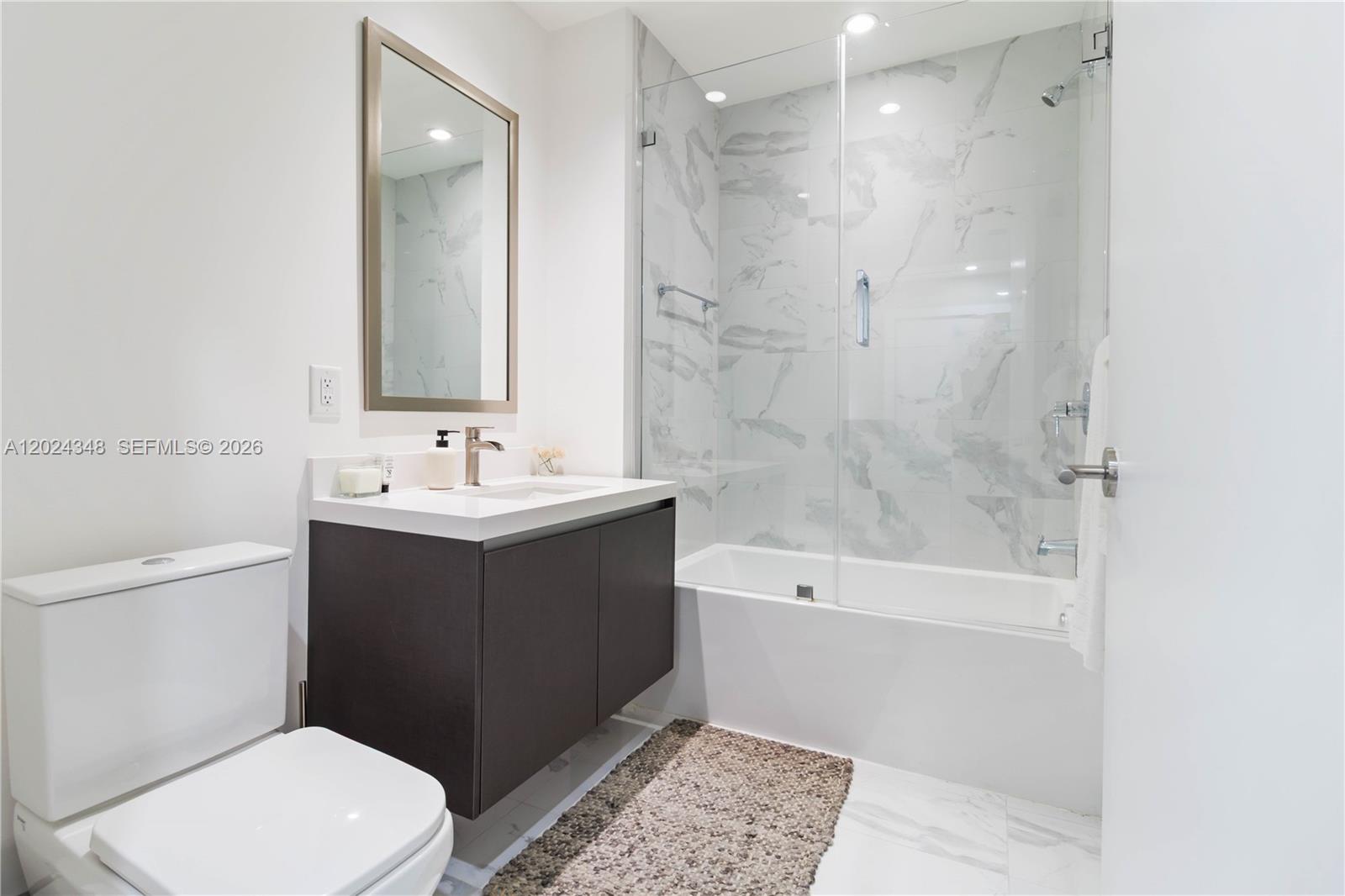 851 NE 1st Ave #3006, Miami FL 33132