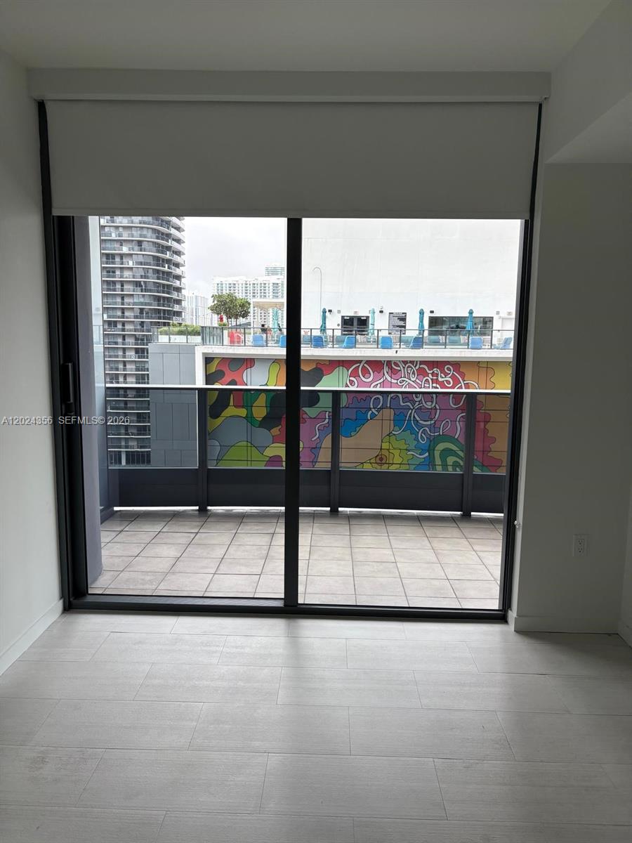 1000 Brickell Plz #2108, Miami FL 33131