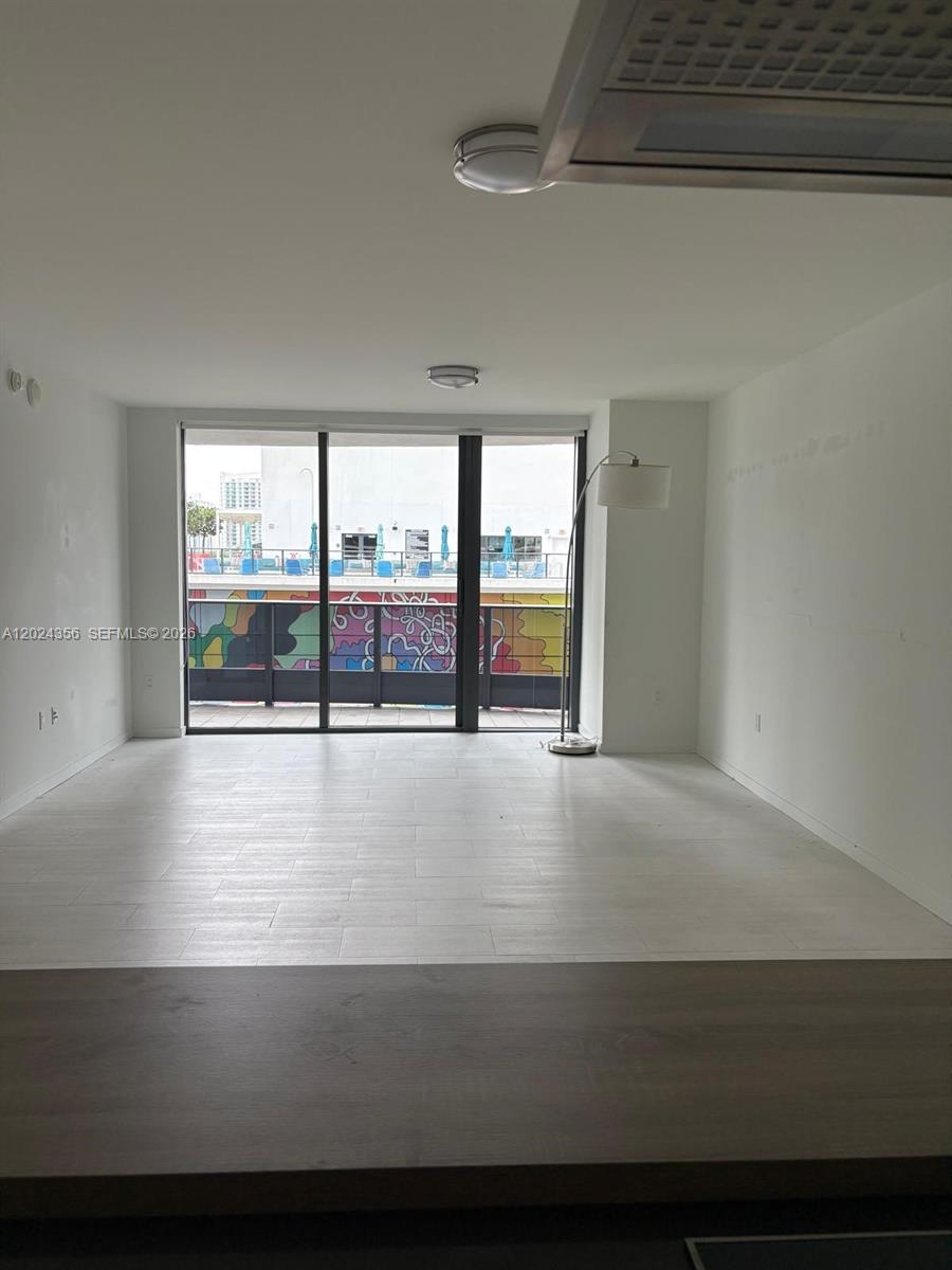 1000 Brickell Plz #2108, Miami FL 33131