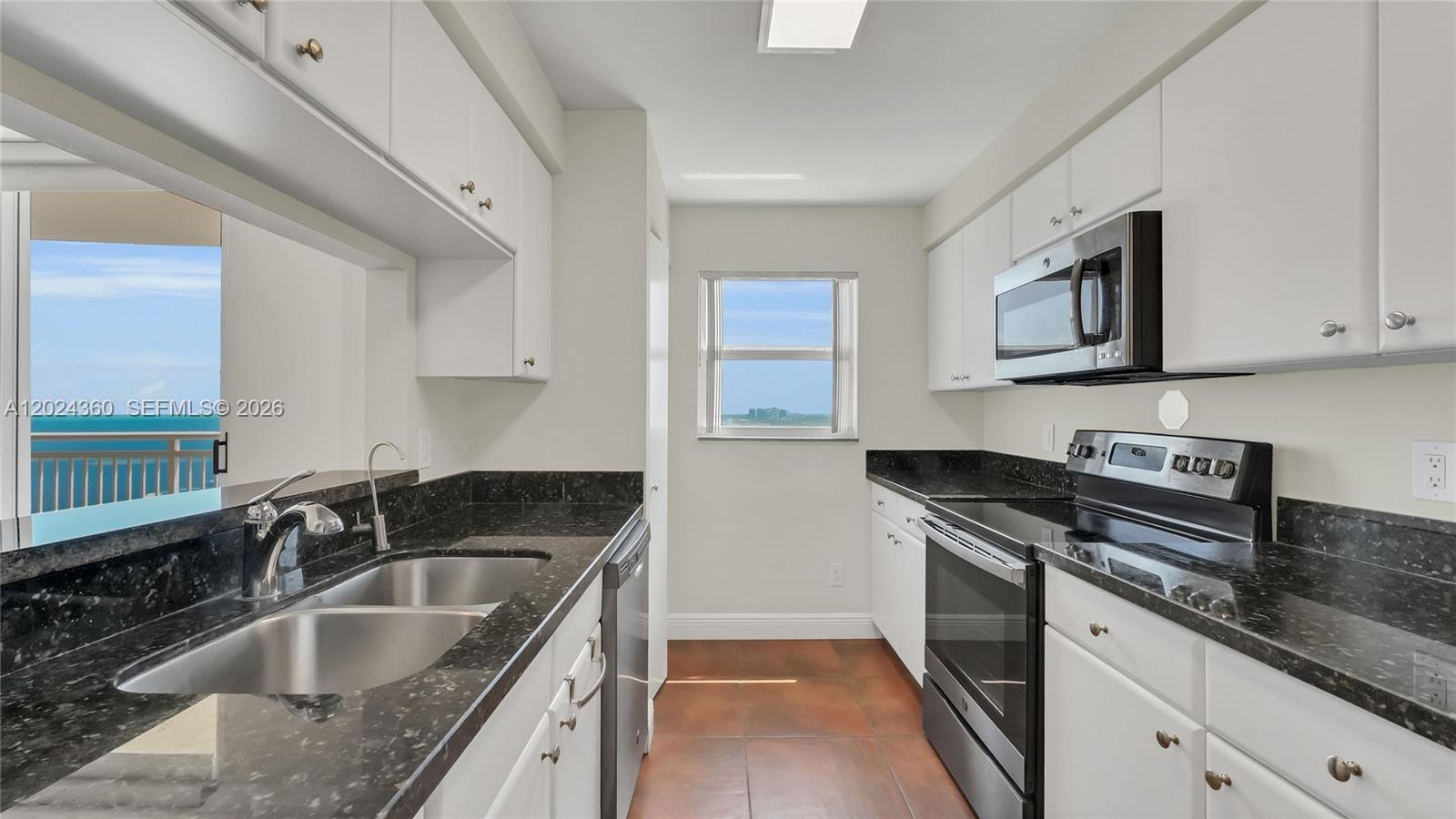 2475 Brickell Ave #2501, Miami FL 33129