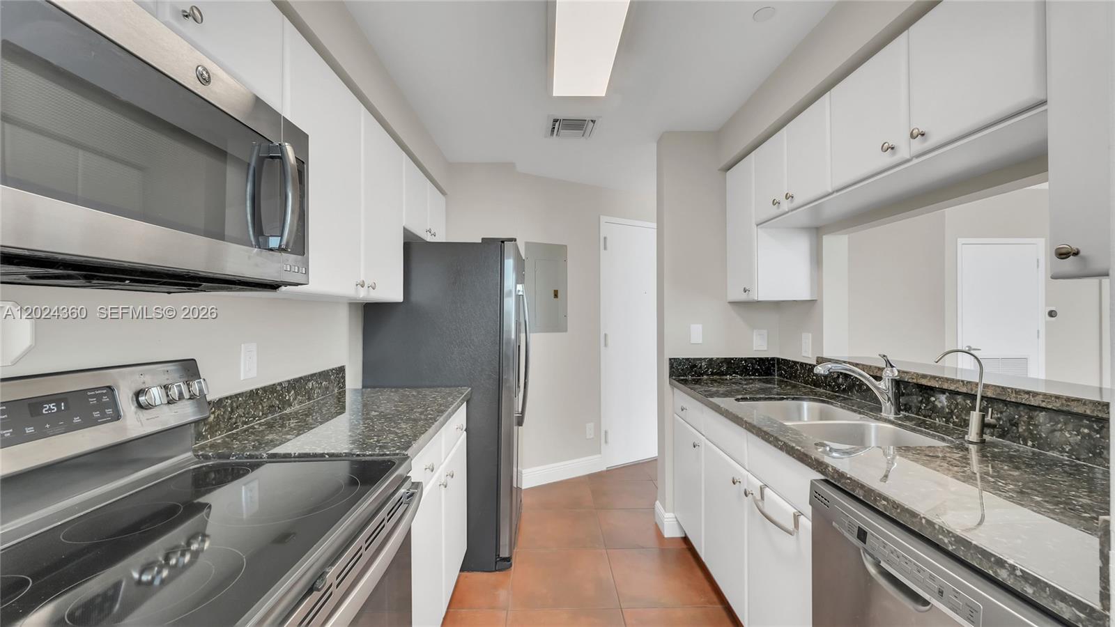 2475 Brickell Ave #2501, Miami FL 33129