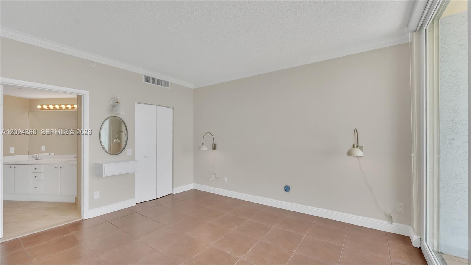 2475 Brickell Ave #2501, Miami FL 33129