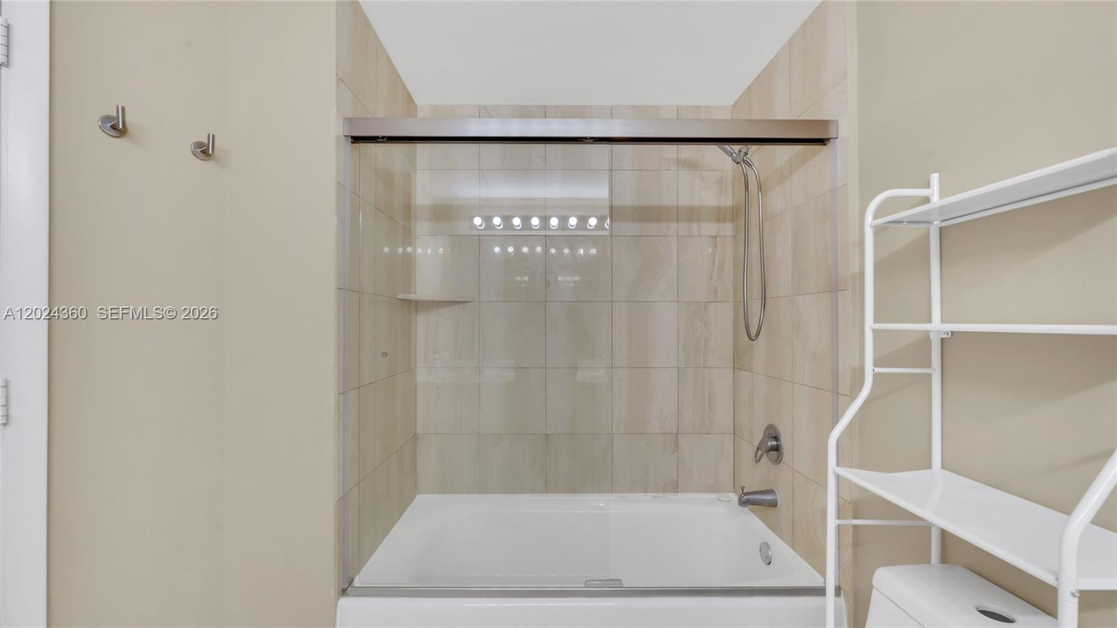 2475 Brickell Ave #2501, Miami FL 33129