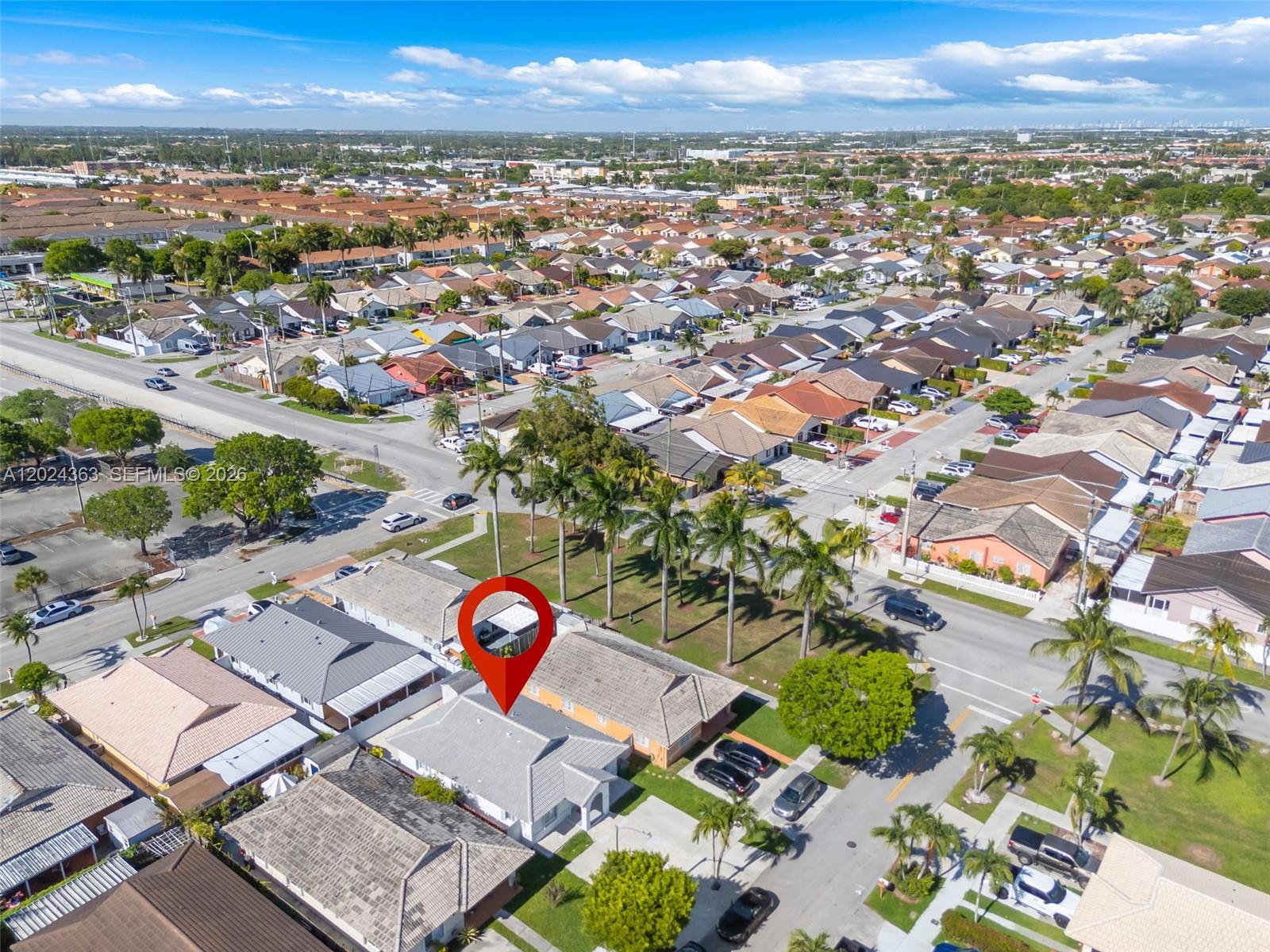 9703 NW 127th St, Hialeah Gardens FL 33018