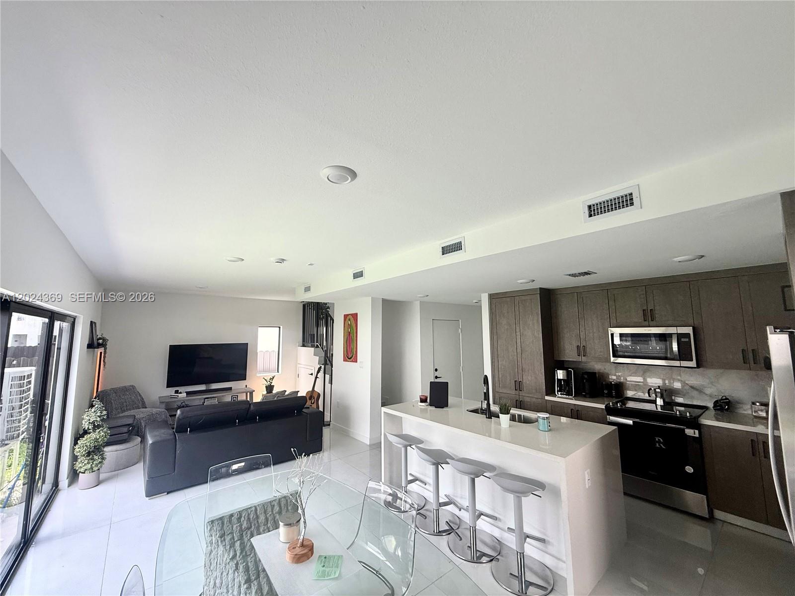 1327 NW 2nd Ln, Florida City FL 33034