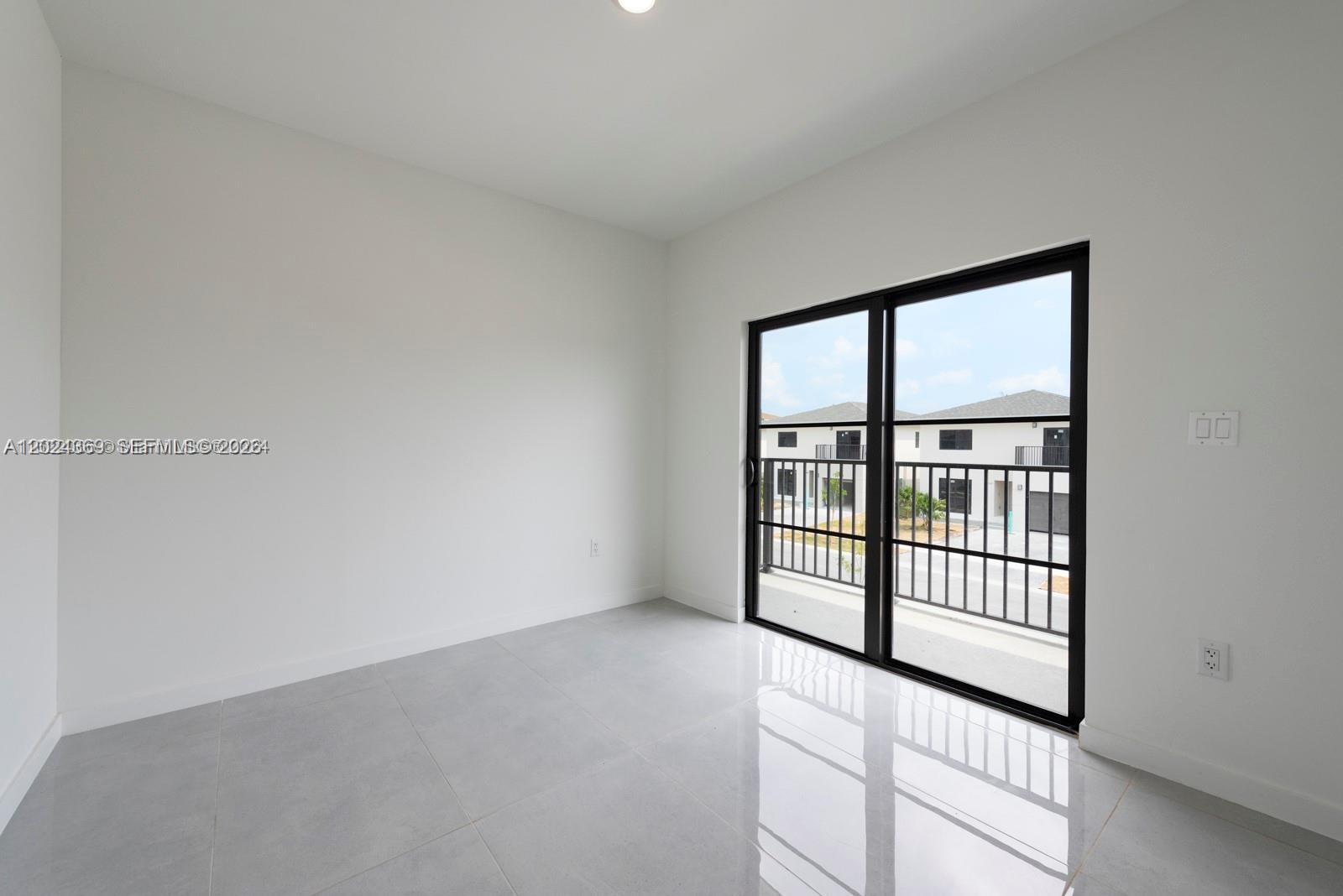 1327 NW 2nd Ln, Florida City FL 33034