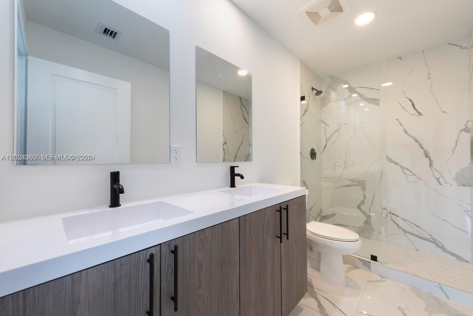 1327 NW 2nd Ln, Florida City FL 33034