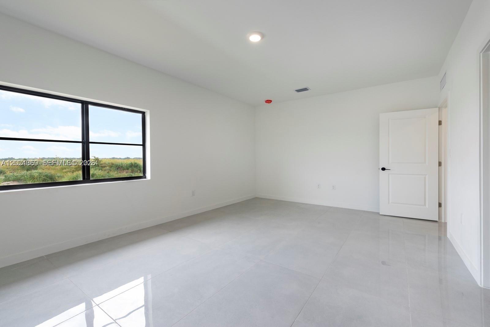 1327 NW 2nd Ln, Florida City FL 33034