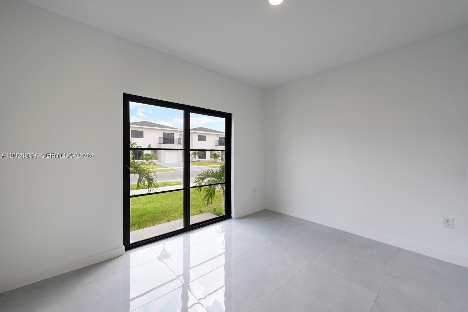 1327 NW 2nd Ln, Florida City FL 33034
